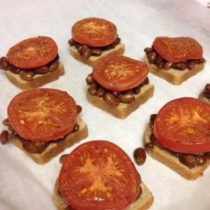 Picky Eater Approved- Easy Cheesy Bean Toast. Would your picky eater go for this?